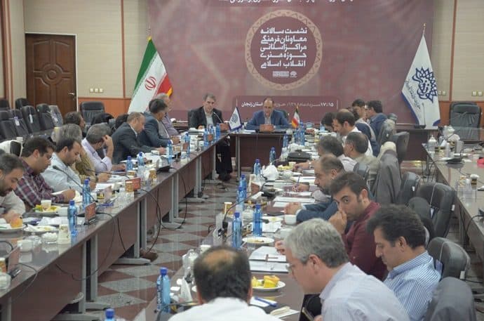 گزارش تصویری روز دوم نشست معاونان فرهنگی مراکز استانی حوزه هنری