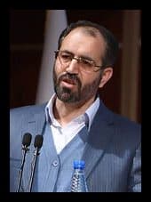 حکیمی خستگی ناپذیر است