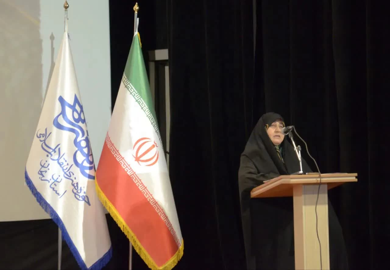 فخرالسادات موسوی: سید علاءالدین موسوی حتی در سختترین روزهای مبارزه از فرهنگ جدا نبود