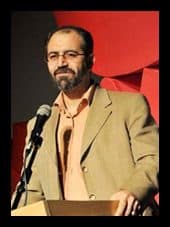 تئاتر ماه در جذب حداکثری هنرمندان جوان، ارزشمدار و انقلابی بکوشد