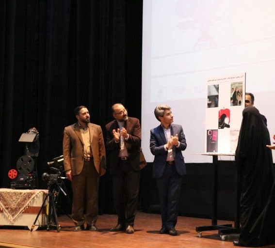 اکران و رونمایی فیلمهای کوتاه حوزه هنری زنجان