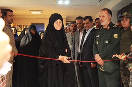 درخشش هنر در عرصه ی پایداری  به مناسبت هفته دفاع مقدس