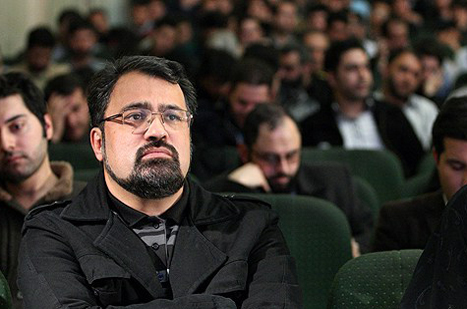 نسخه‌ای از کتاب «پوستر نسل‌کشی مذهبی مسلمانان در میانمار» را برای خانم سوچی ارسال می‌کنیم