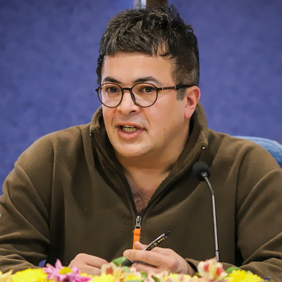 نمایش «لبخند با شکوه آقای رادی» در گالری آریا