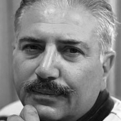 نصب اثری از احمد وکیلی در کمپانی فورد امریکا