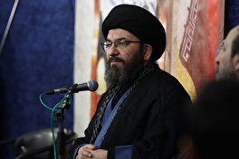 تأکید بر نقش شاعران در تبیین مفاهیم قرآنی در محفل شعر امین